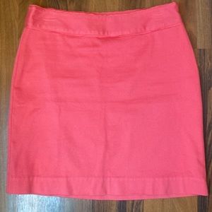 Vineyard Vines pink skirt